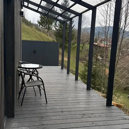 Holiday home Hugo House